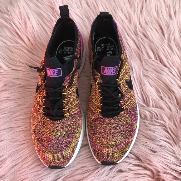 nike mariah flyknit womens